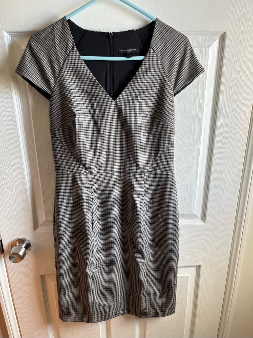 Banana Republic Black and White Midi-Check V‑Neck Sheath Dress